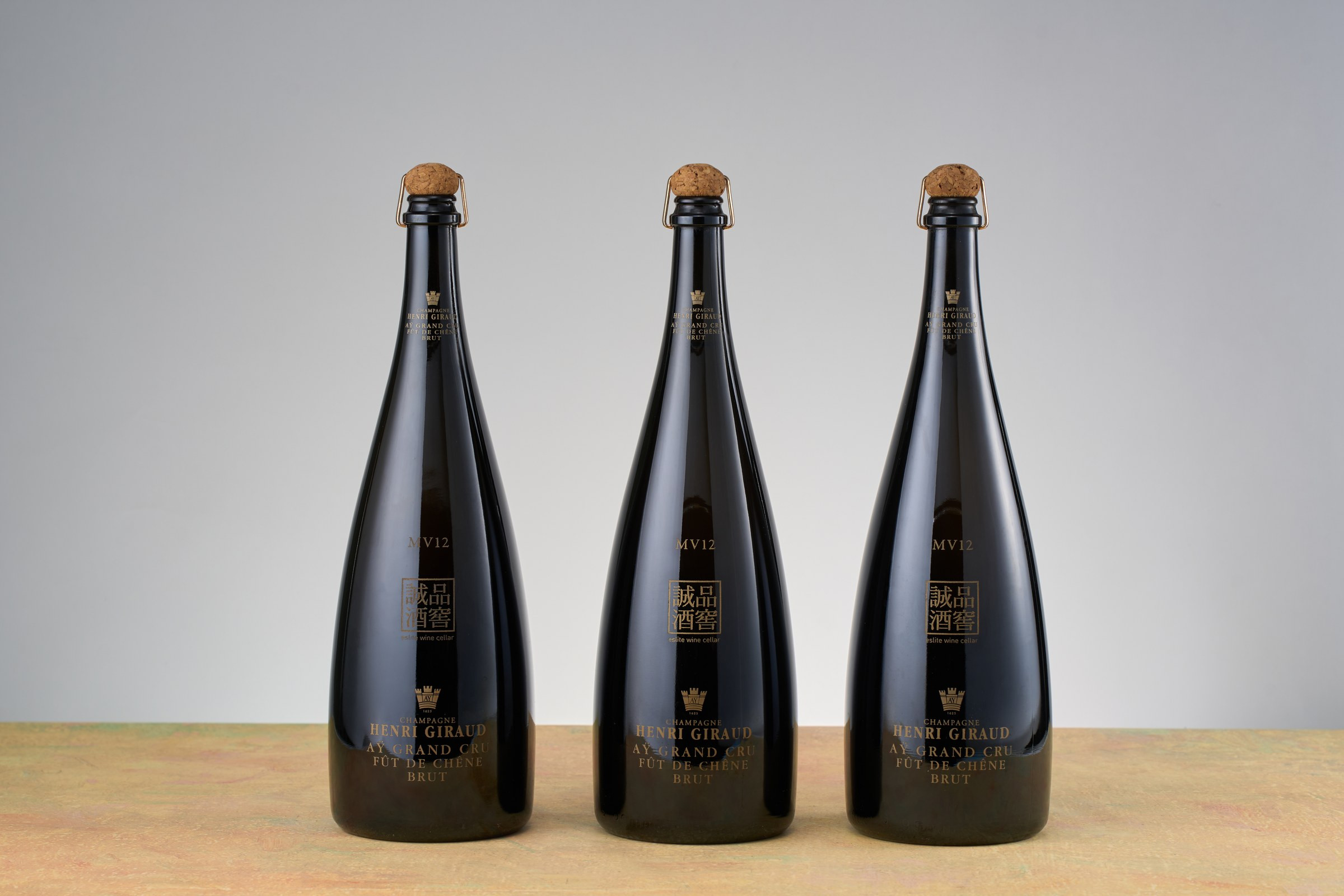 NV CUVEE FUT DE CHENE - MV12 (75N25C) - 誠 品酒窖 150CL